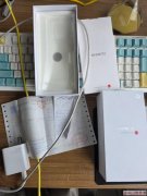 小米13远山蓝自用功能正常原装盒子充电器都在配件齐全有发票